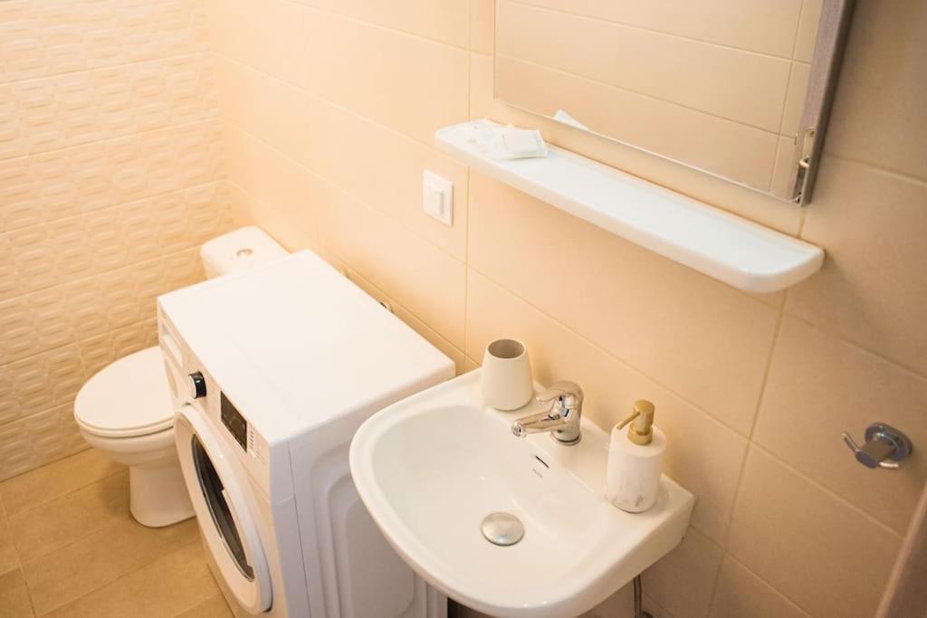 Central Maisonette Volos Luaran gambar